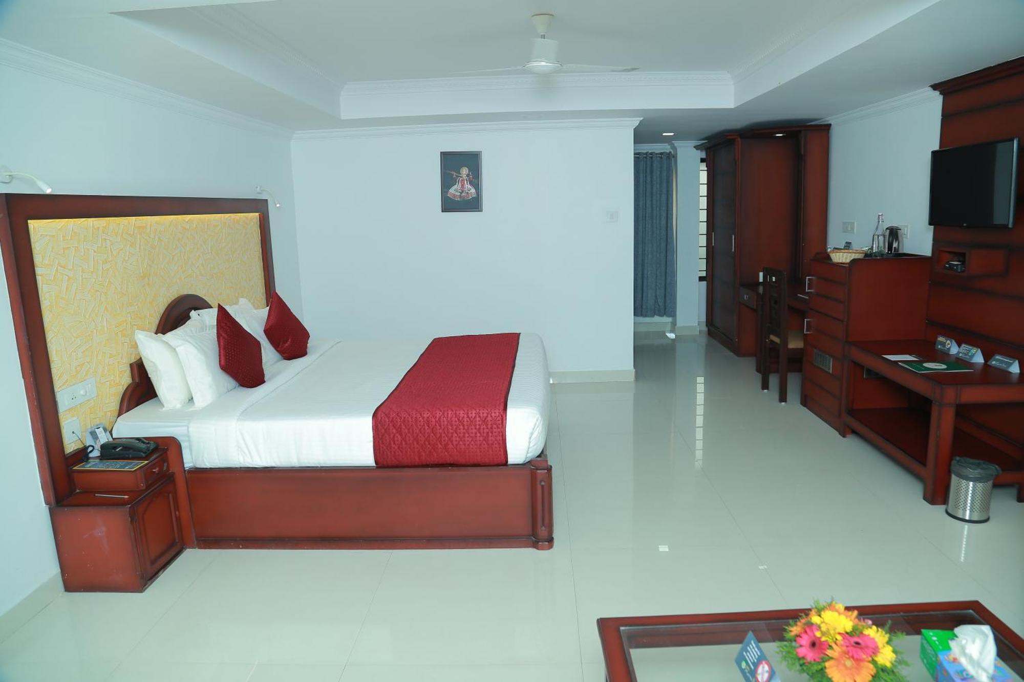 Hotel Savera Park Thrissur Exteriér fotografie